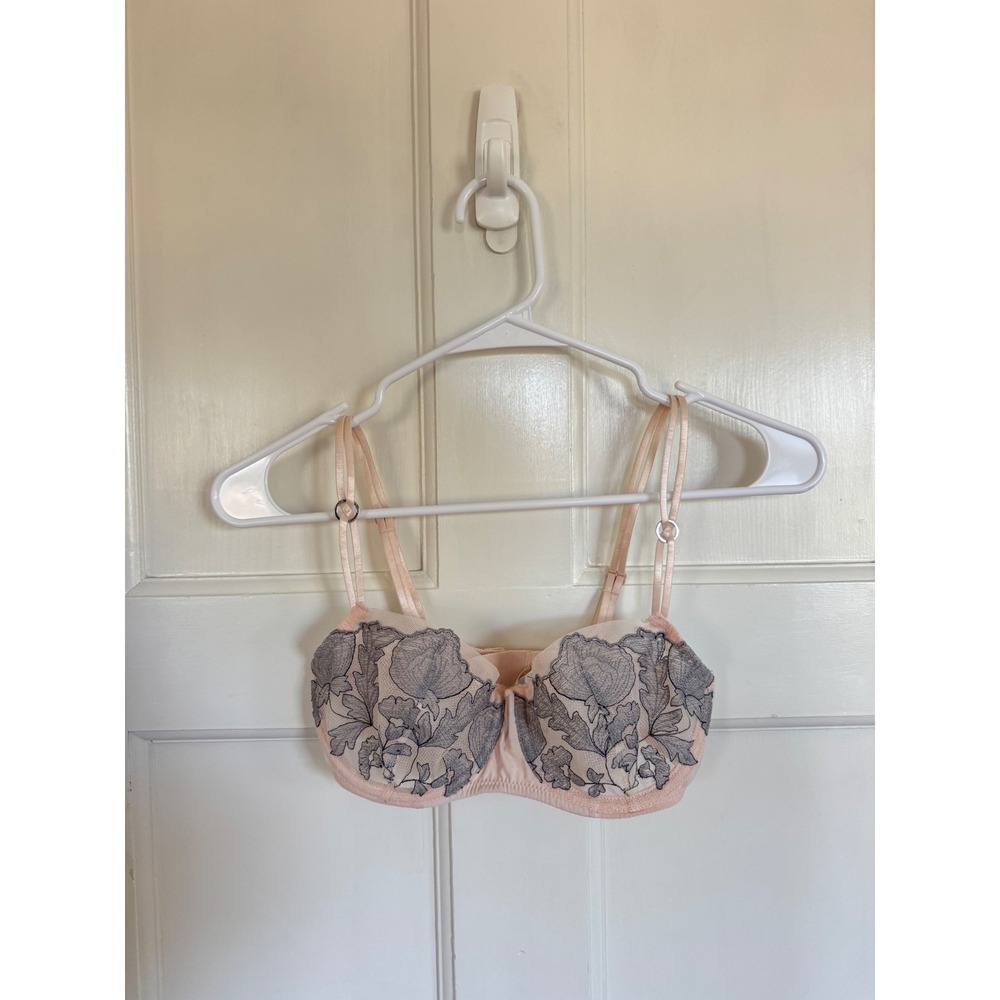 Chantelle Garnier Half Cup Lace Bra size 30DD (E)